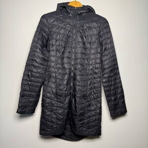 The North Face Women's Black Thermoball Hooded Puffer Parka | S